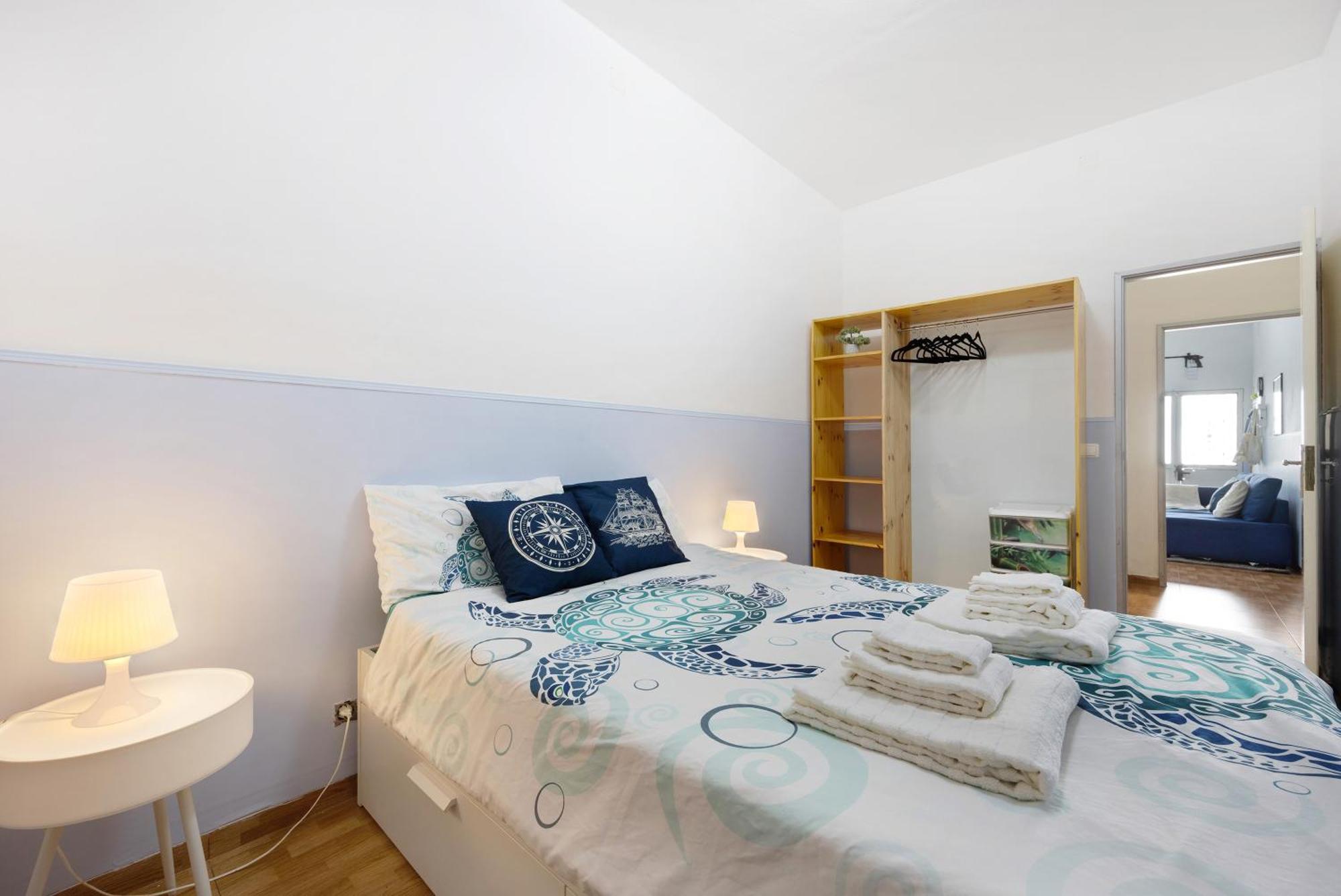 Light House Apartment *